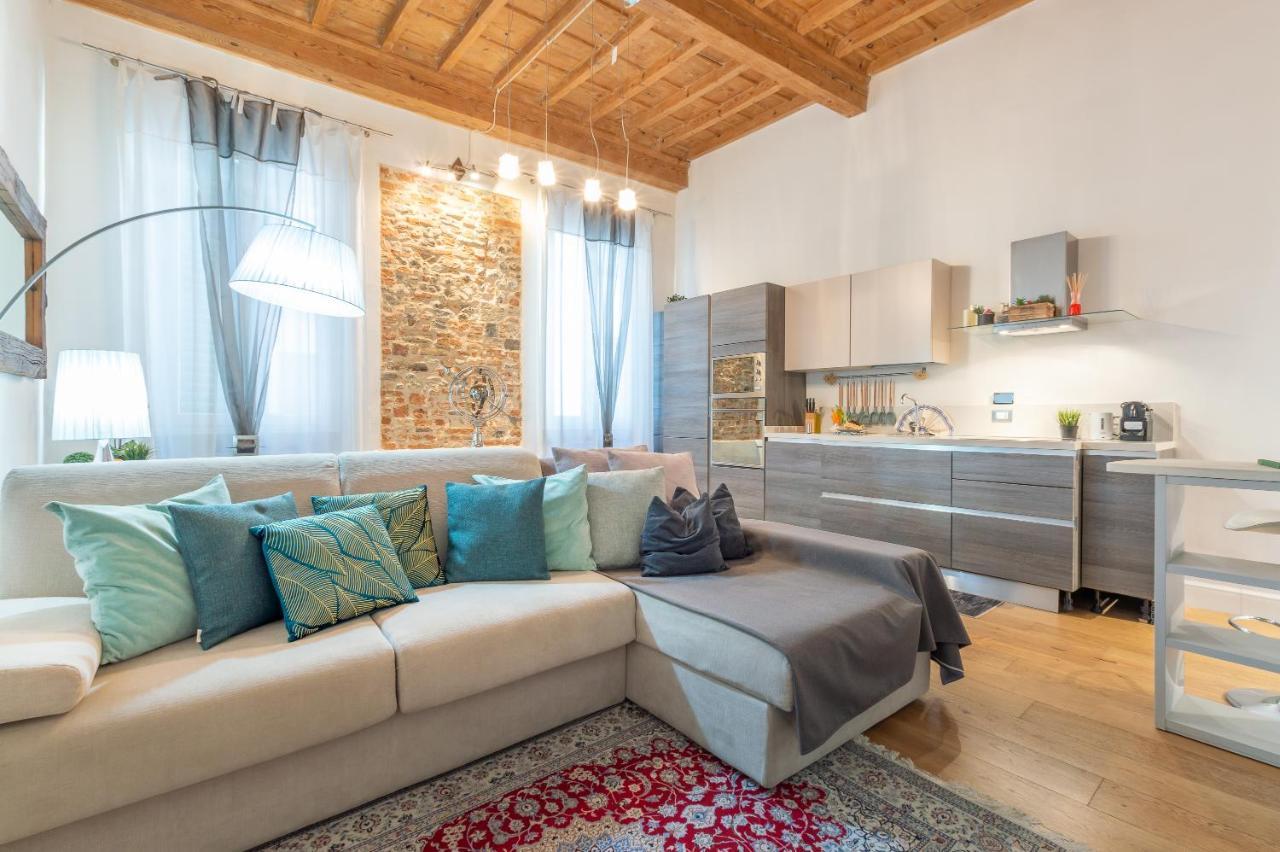 E Quindi Uscimmo A Riveder Le Stelle Appartement Florence Buitenkant foto