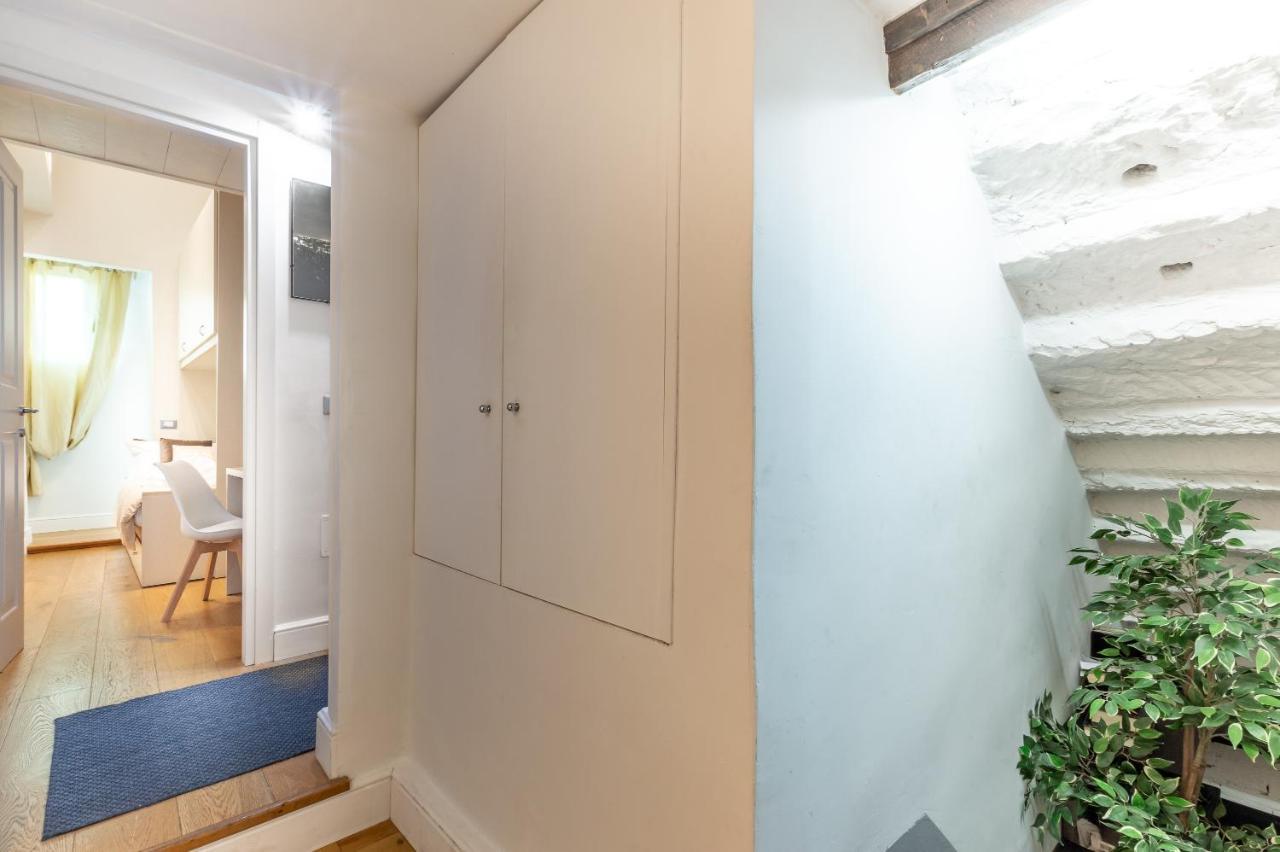E Quindi Uscimmo A Riveder Le Stelle Appartement Florence Buitenkant foto