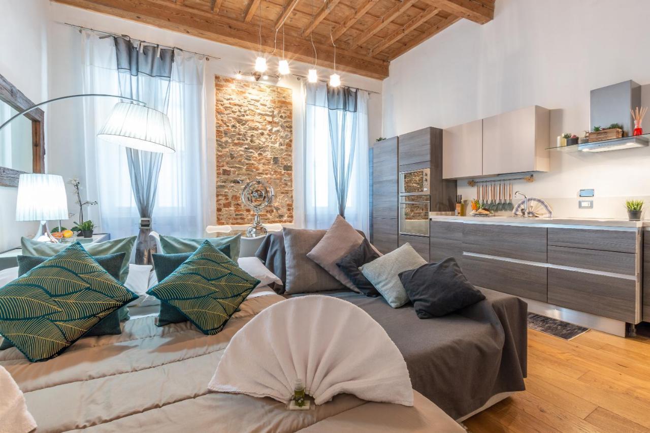 E Quindi Uscimmo A Riveder Le Stelle Appartement Florence Buitenkant foto